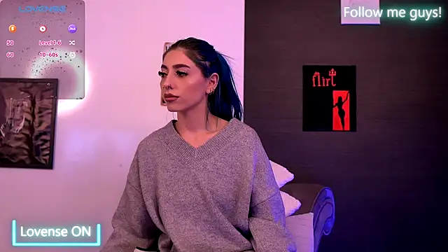 AriaVoss online show from September 26, 2025, 8:35 pm