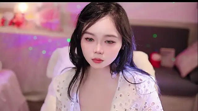 lilies-sweet online show from December 4, 2025, 3:10 pm