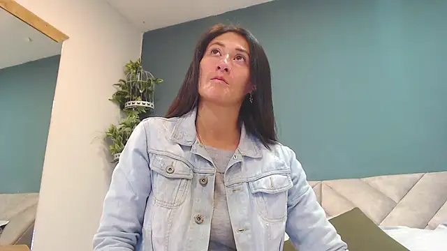 SharisWillian online show from March 14, 2026, 3:45 am