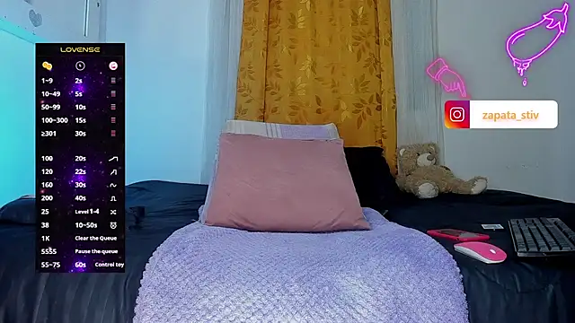 estiben 05 online show from November 13, 2025, 3:55 pm