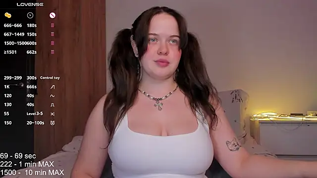 HANNA MONTANAS online show from November 16, 2025, 6:46 pm