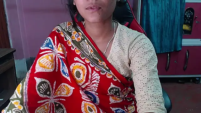 Angel Alison  online show from February 9, 2025, 6:47 pm