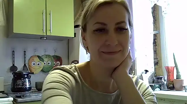 AshleyXHoney online show from February 3, 2025, 7:29 am