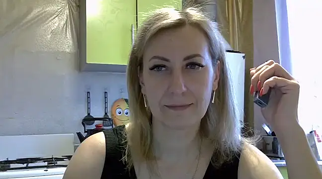 AshleyXHoney online show from February 6, 2025, 6:51 am