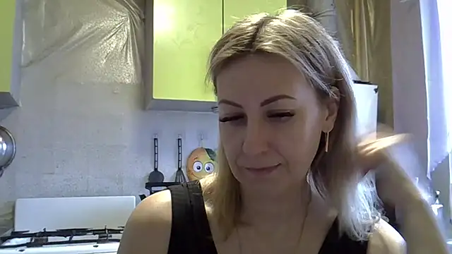 AshleyXHoney online show from February 10, 2025, 7:04 am