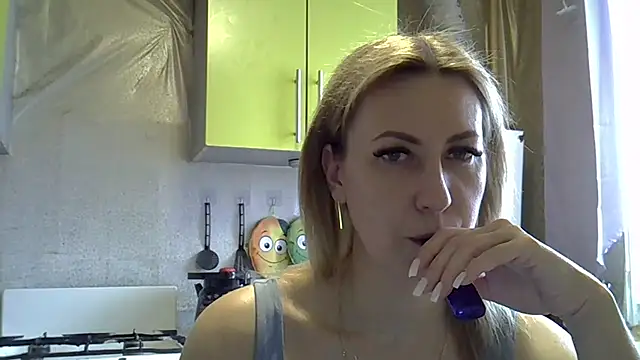 AshleyXHoney online show from March 5, 2025, 6:23 am