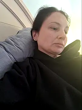 MilfyMrsRobinson online show from March 7, 2025, 12:12 pm