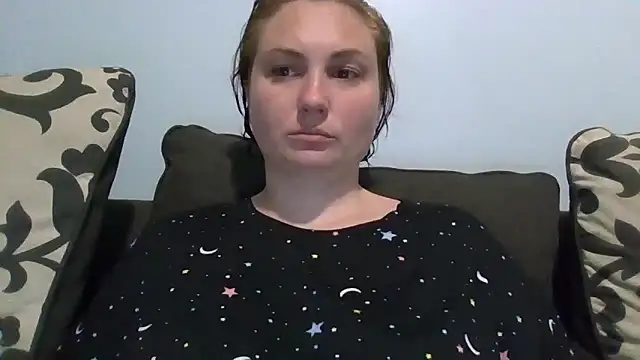 MilfyMrsRobinson online show from December 19, 2025, 1:29 pm