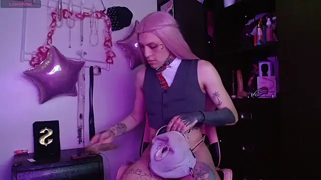 charlotbelucci  online show from March 7, 2026, 6:05 pm