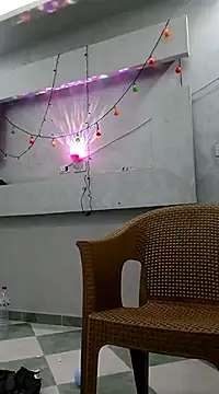 Snapshot of ListedLoin chatting on March 18, 2025, 10:15 pm ListedLoin online show from March 18, 2025, 10:15 pm