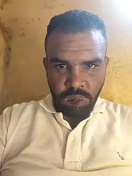 Snapshot of ListedLoin chatting on October 2, 2025, 10:00 am ListedLoin online show from October 2, 2025, 10:00 am