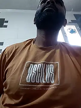 ListedLoin online show from November 19, 2025, 10:37 am