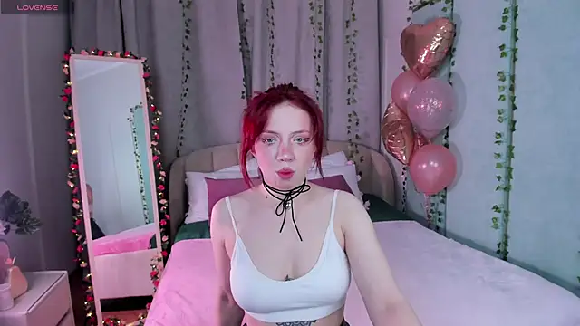 Love is Lola online show from February 25, 2025, 1:09 am