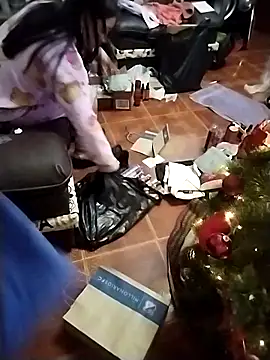 Snapshot of ToysSex_1 chatting on December 20, 2025, 2:18 am ToysSex 1 online show from December 20, 2025, 2:18 am