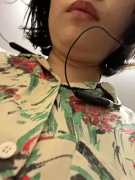 Eliza-E online show from March 2, 2026, 6:03 am