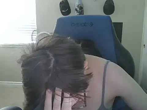 KaliSnow199623 online show from February 2, 2025, 9:34 pm