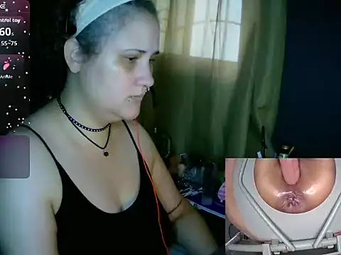 lolalicious 758 online show from May 25, 2026, 7:42 pm