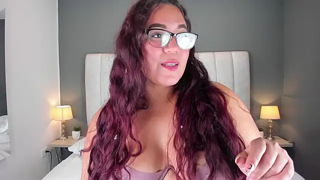 MelissaKarterrs online show from February 6, 2025, 11:43 am