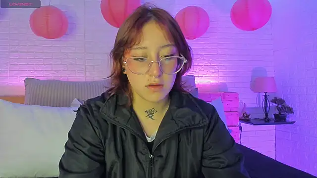 sofi bakerr online show from February 15, 2025, 11:39 am