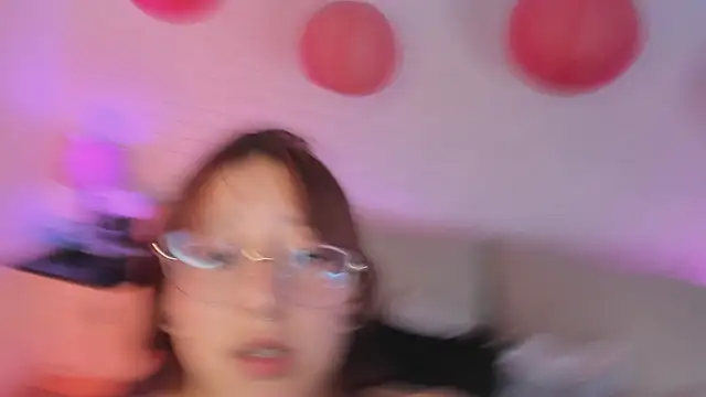 sofi bakerr online show from February 20, 2025, 2:46 pm