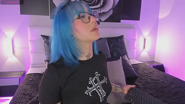 sofi bakerr online show from October 25, 2025, 11:40 am