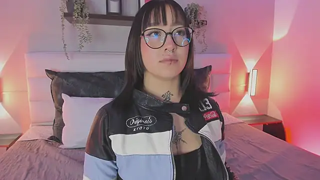 sofi bakerr online show from March 25, 2026, 11:38 am