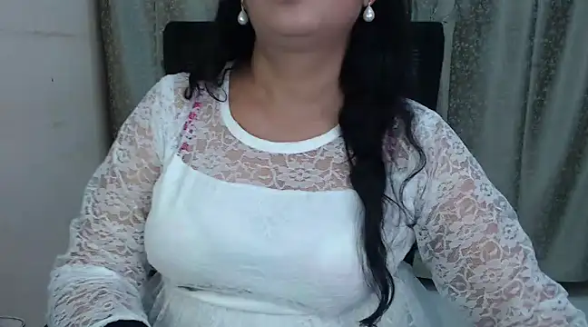 Inviting Aanya online show from December 2, 2024, 4:42 pm