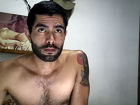 hideonbush051 online show from October 29, 2025, 4:31 pm