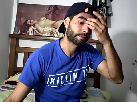 hideonbush051 online show from December 17, 2025, 11:49 am