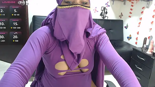 Aaliyah brown online show from February 13, 2025, 8:06 am