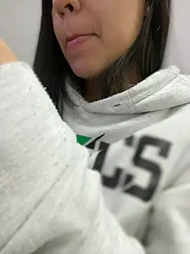 Salome golvert online show from March 20, 2025, 1:13 am