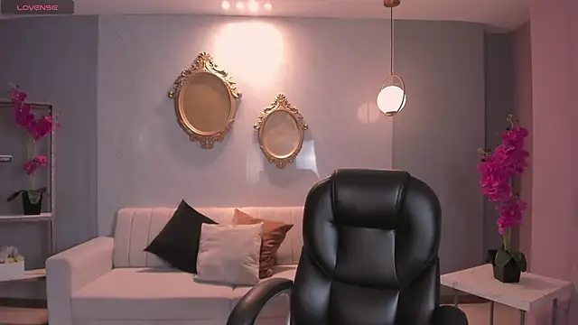 AnaisNin online show from January 30, 2025, 12:27 pm