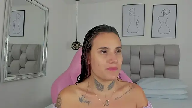 Susan-Sweet-7 online show from October 12, 2025, 7:57 pm