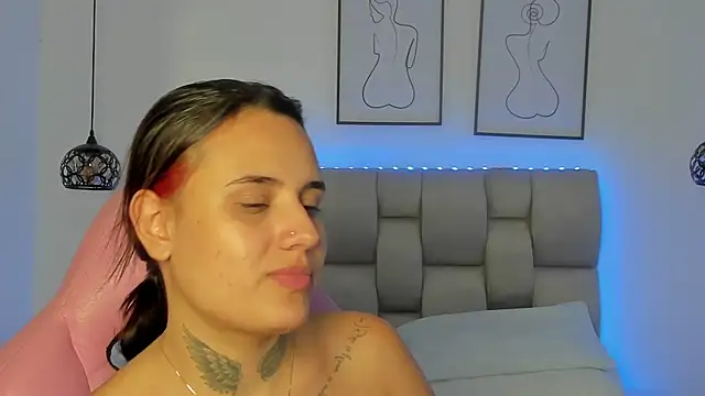 Susan-Sweet-7 online show from December 19, 2025, 8:38 pm