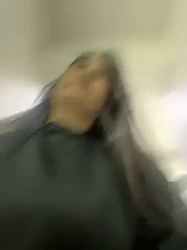 IrisBaker online show from February 8, 2025, 10:29 pm