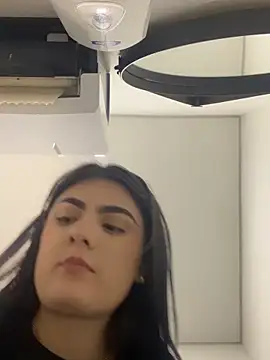 IrisBaker online show from March 22, 2025, 10:26 pm