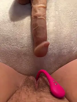 Snapshot of Leanaa_Jolly chatting on March 4, 2026, 5:52 pm Leanaa Jolly online show from March 4, 2026, 5:52 pm