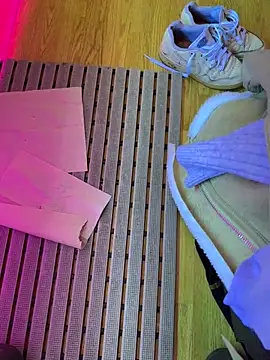 Huncutkuki online show from January 8, 2025, 4:11 pm