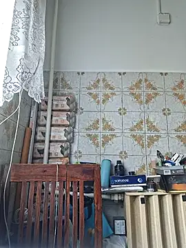 Huncutkuki online show from April 6, 2026, 1:56 pm