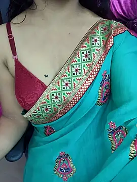 Snapshot of Tanvi-patil chatting on September 11, 2025, 4:56 am Tanvi-patil online show from September 11, 2025, 4:56 am