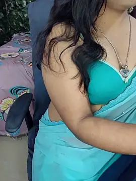 Snapshot of Tanvi-patil chatting on September 23, 2025, 4:21 pm Tanvi-patil online show from September 23, 2025, 4:21 pm