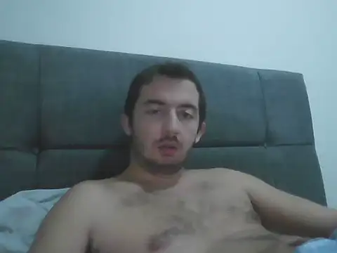 laynufff online show from November 14, 2025, 5:00 pm