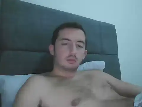 laynufff online show from December 13, 2025, 7:53 pm