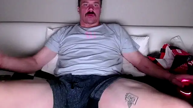 steelwood303 online show from October 25, 2025, 6:10 am