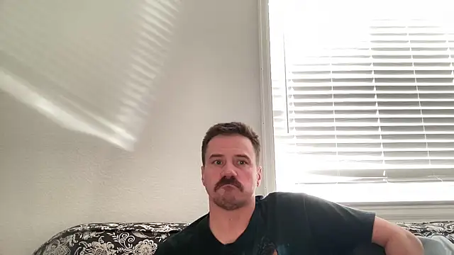 steelwood303 online show from December 3, 2025, 8:51 pm