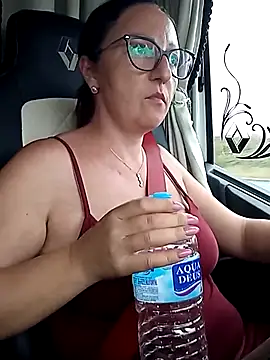 cuplubijoanna online show from November 8, 2025, 11:21 am