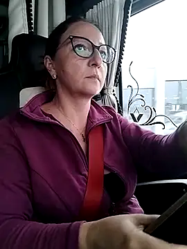 cuplubijoanna online show from January 7, 2026, 2:52 pm