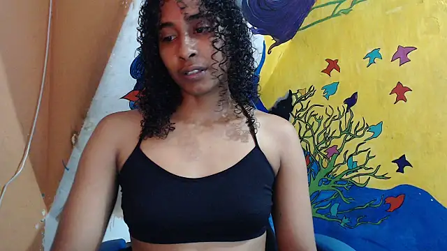 yohatinelly07 online show from October 25, 2025, 9:31 pm