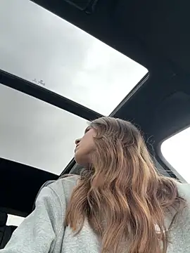 JuicyFruits93 online show from March 17, 2026, 11:24 am