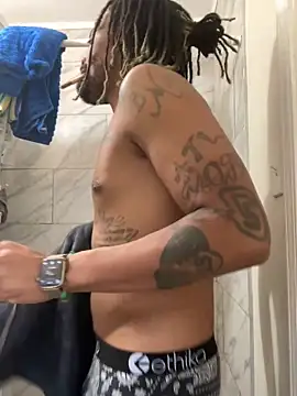 1BeautyN1Beast online show from December 9, 2024, 8:54 pm